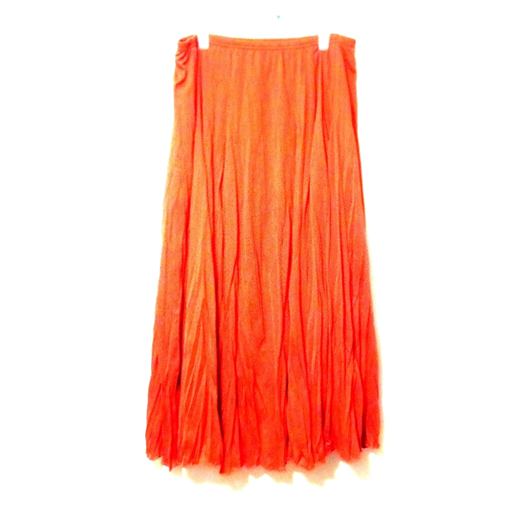 Flowing maxi skirt